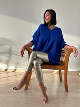 Cargar imagen en el visor de la galería, CHALECO PONCHO ELISA (VARIOS COLORES)