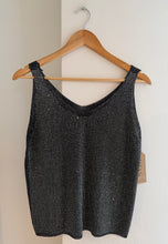 Cargar imagen en el visor de la galería, POLERA BRILLOS