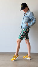 Cargar imagen en el visor de la galería, BIKER ANIMAL PRINT VERDE TIRO ALTO