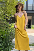 Cargar imagen en el visor de la galería, VESTIDO ENCAJE LARGO (VARIOS COLORES)