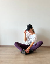 Cargar imagen en el visor de la galería, Legging Lycra Morada Opaca