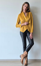 Cargar imagen en el visor de la galería, Blazer Gamuza (varios colores)