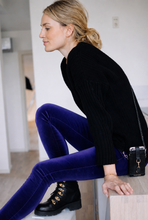 Cargar imagen en el visor de la galería, Legging Terciopelo Azul Rey