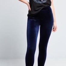Cargar imagen en el visor de la galería, Legging terciopelo azul marino
