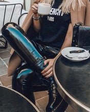 Cargar imagen en el visor de la galería, LEGGING LATEX NEGRA