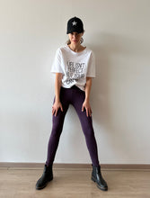 Cargar imagen en el visor de la galería, Legging Lycra Morada Opaca