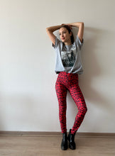 Cargar imagen en el visor de la galería, LEGGING LYCRA ANIMAL PRINT ROJA