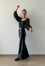 Cargar imagen en el visor de la galería, PANTALON CUERINA NEGRO