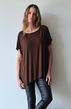 Cargar imagen en el visor de la galería, Polera suelta algodón manga corta