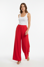 Cargar imagen en el visor de la galería, Pantalón ancho rojo mujer look moderno