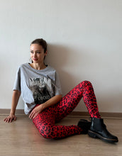 Cargar imagen en el visor de la galería, Polera Kate Vogue