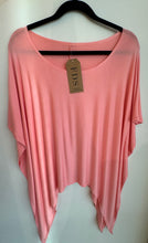 Cargar imagen en el visor de la galería, POLERA ALGODON ASIMETRICA