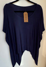 Cargar imagen en el visor de la galería, POLERA ALGODON ASIMETRICA