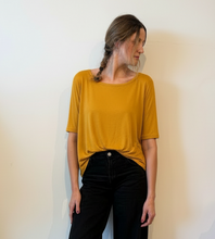 Cargar imagen en el visor de la galería, Polera algodón manga 3/4