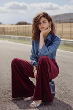 Cargar imagen en el visor de la galería, Pantalon Terciopelo Burdeo