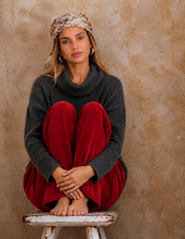 Cargar imagen en el visor de la galería, Pantalon Cotele Rojo
