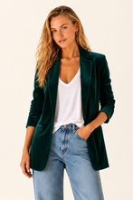 Cargar imagen en el visor de la galería, Blazer Terciopelo Largo Verde Esmeralda