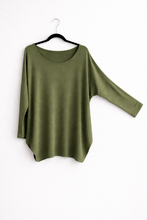 Cargar imagen en el visor de la galería, Polera Algodón Manga Larga (varios colores)