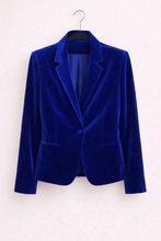 Cargar imagen en el visor de la galería, Blazer Terciopelo Azul Rey