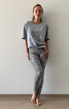 Cargar imagen en el visor de la galería, Legging animal print blanco tiro alto mujer Fran del Solar
