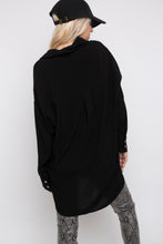 Cargar imagen en el visor de la galería, Legging Cuerina Snake Negro