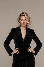 Cargar imagen en el visor de la galería, Chaqueta de terciopelo negra mujer elegante blazer