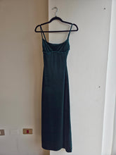 Cargar imagen en el visor de la galería, Vestido Terciopelo Verde Esmeralda