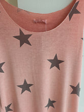 Cargar imagen en el visor de la galería, POLERA HILO ESTRELLA