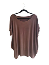 Cargar imagen en el visor de la galería, Polera suelta algodón manga corta