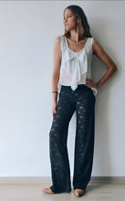 Cargar imagen en el visor de la galería, PANTALON SOFIA ENCAJE