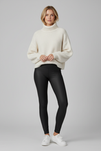 Cargar imagen en el visor de la galería, Legging Lycra Negra