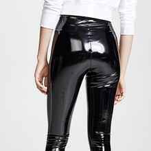 Cargar imagen en el visor de la galería, LEGGING LATEX NEGRA