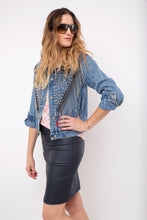 Cargar imagen en el visor de la galería, FALDA 3/4 CUERINA AZUL MARINO