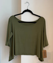 Cargar imagen en el visor de la galería, Polera algodón manga 3/4
