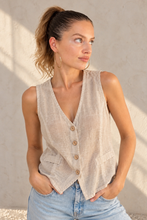 Cargar imagen en el visor de la galería, Gilet de Lino Beige Mujer – Fran del Solar
