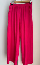Cargar imagen en el visor de la galería, PANTALON LINO FUCSIA
