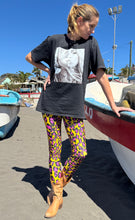 Cargar imagen en el visor de la galería, LEGGING LYCRA ANIMAL PRINT AMARILLA
