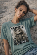 Cargar imagen en el visor de la galería, Polera Kate Vogue
