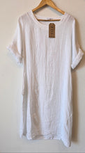 Cargar imagen en el visor de la galería, VESTIDO LINO SUELTO CON MANGAS 3/4
