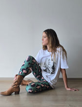 Cargar imagen en el visor de la galería, POLERA KATE FUMANDO
