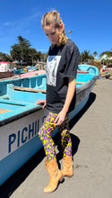 Cargar imagen en el visor de la galería, LEGGING LYCRA ANIMAL PRINT AMARILLA
