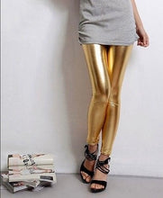 Cargar imagen en el visor de la galería, LEGGING DORADA
