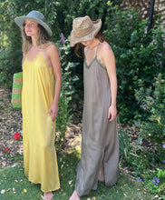 Cargar imagen en el visor de la galería, VESTIDO ENCAJE LARGO (VARIOS COLORES)
