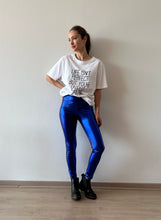 Cargar imagen en el visor de la galería, POLERA TEXTO
