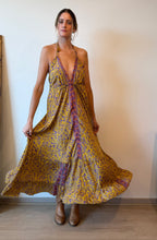 Cargar imagen en el visor de la galería, VESTIDO SARA
