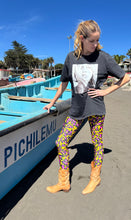 Cargar imagen en el visor de la galería, LEGGING LYCRA ANIMAL PRINT AMARILLA
