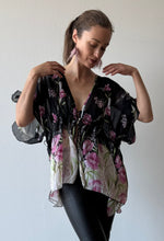 Cargar imagen en el visor de la galería, BLUSA TAPADO SOFÍA

