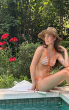 Cargar imagen en el visor de la galería, BIKINI ALGODON RAYAS NARANJO
