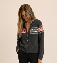 Cargar imagen en el visor de la galería, Chaleco jacquard nórdico mujer color gris y beige

