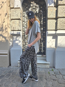 PANTALON SATIN ANIMAL PRINT
